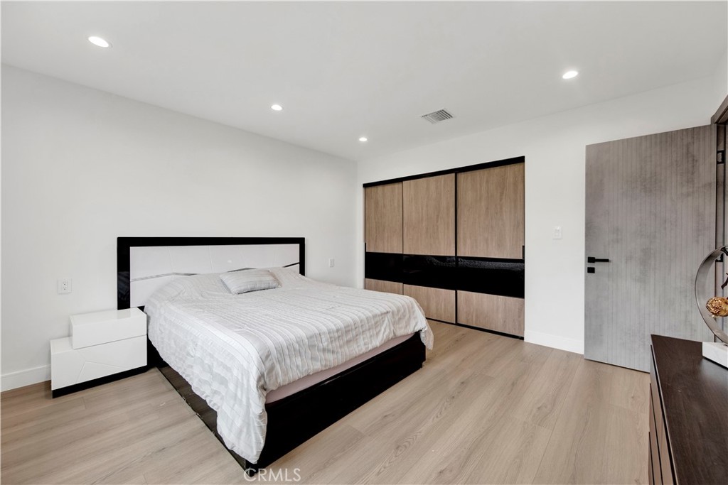 12413 Nedra Property Photo 6