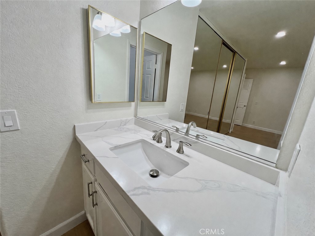 759 E Avenue J6 Property Photo 24