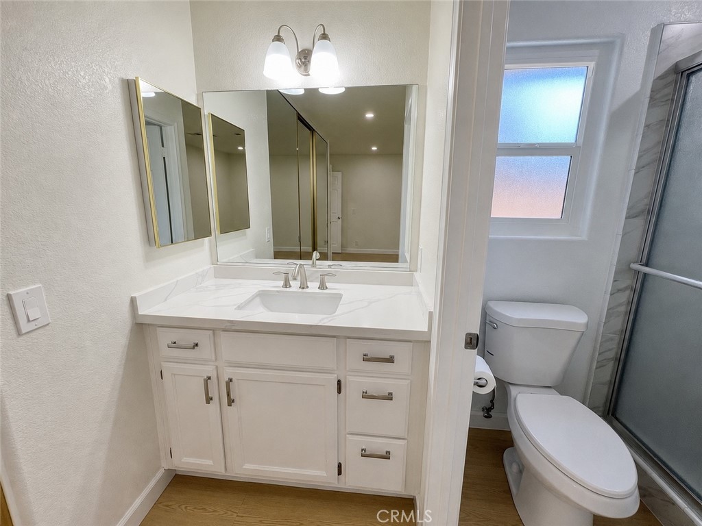 759 E Avenue J6 Property Photo 25