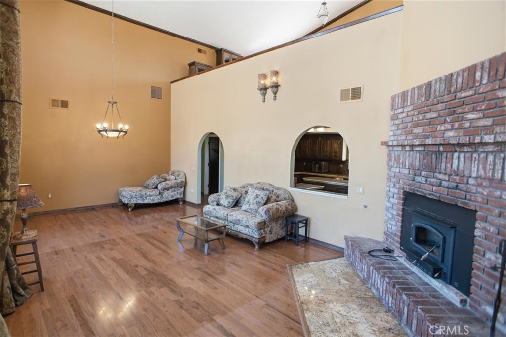 12830 E Avenue W13 Property Photo 7