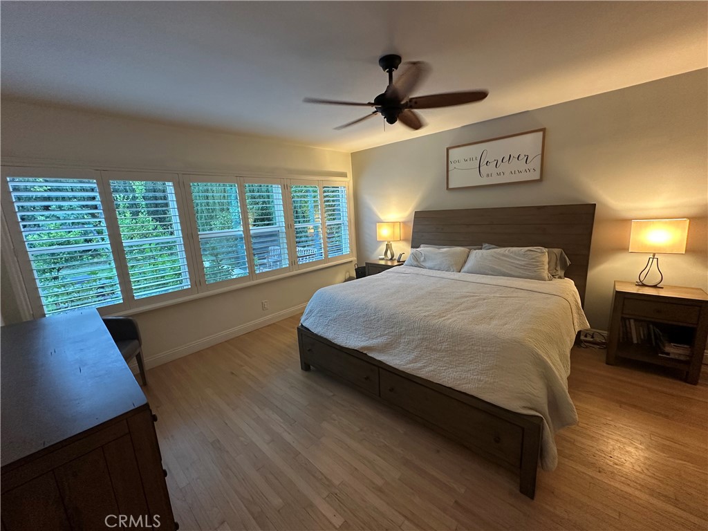 15742 Vose Property Photo 6