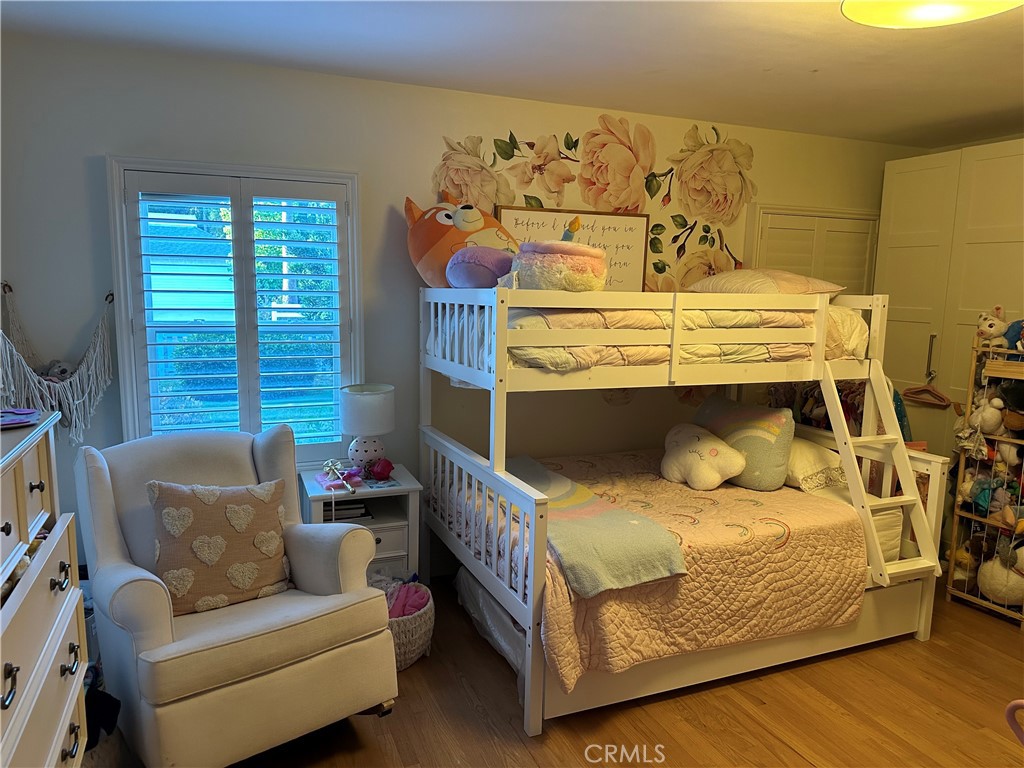 15742 Vose Property Photo 14