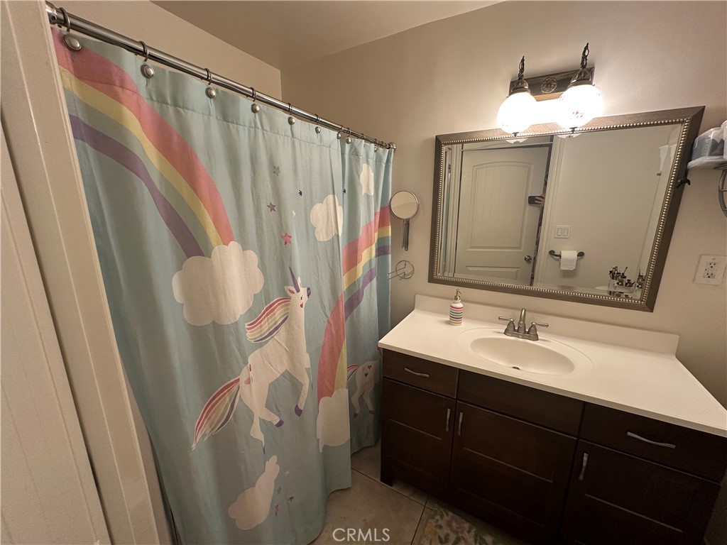 15742 Vose Property Photo 15