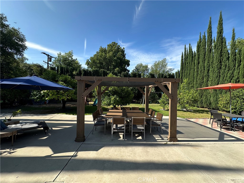 15742 Vose Property Photo 23