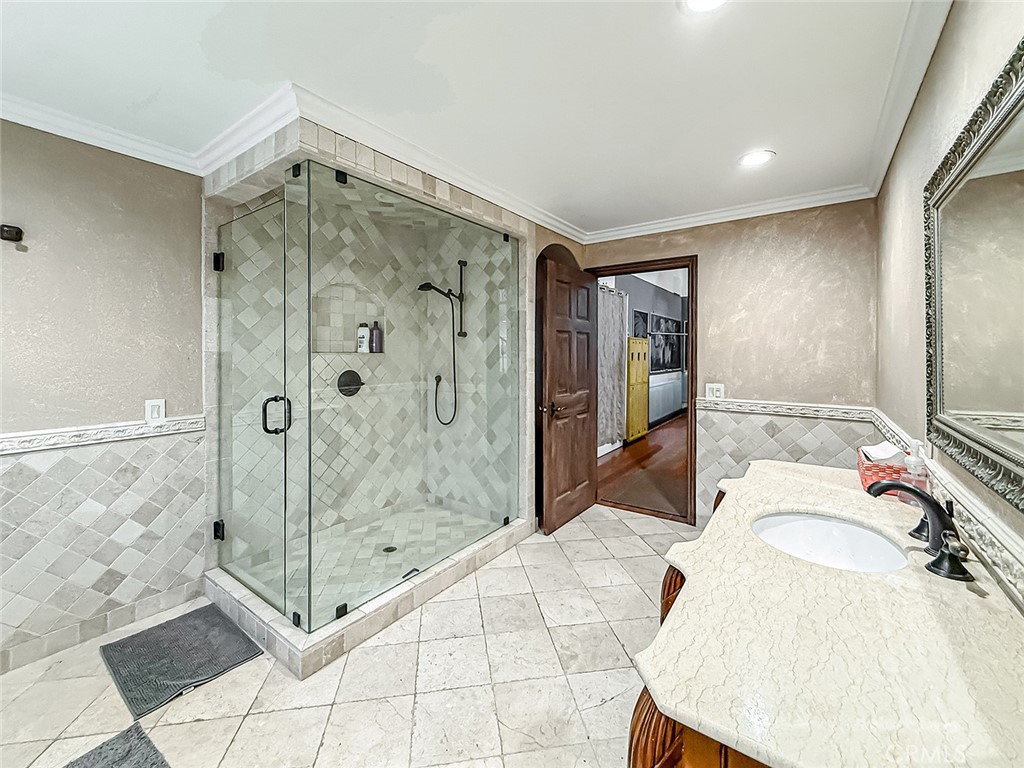 23254 Hatteras Property Photo 45
