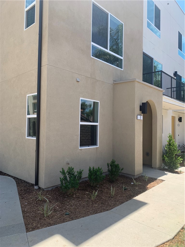 9425 1/2 N. Sepulveda Blvd. 1 Property Photo 3