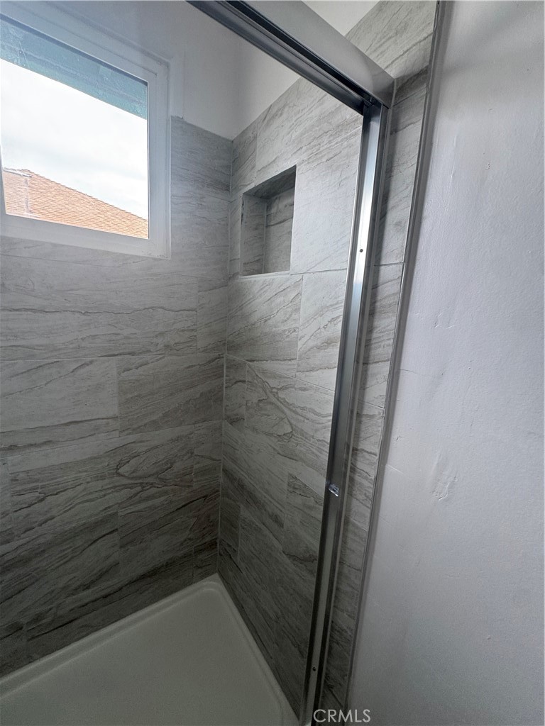 608 E Lexington Drive 608 Property Photo 8