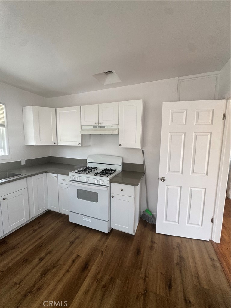 608 E Lexington Drive 608 Property Photo 15
