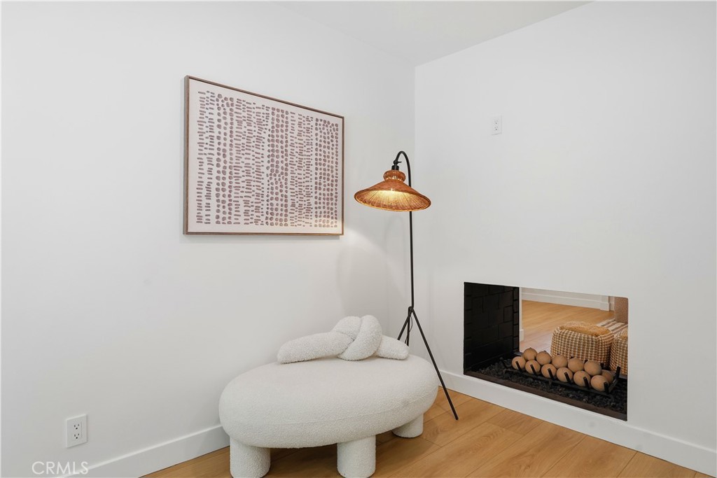 7556 Chaminade Property Photo 12