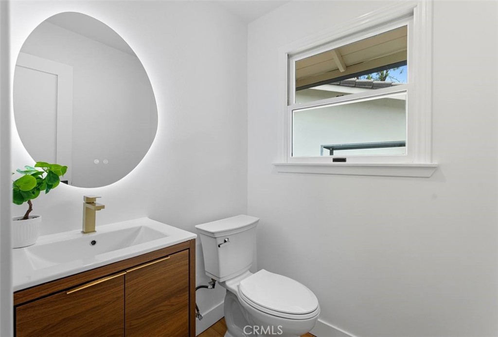 7556 Chaminade Property Photo 27