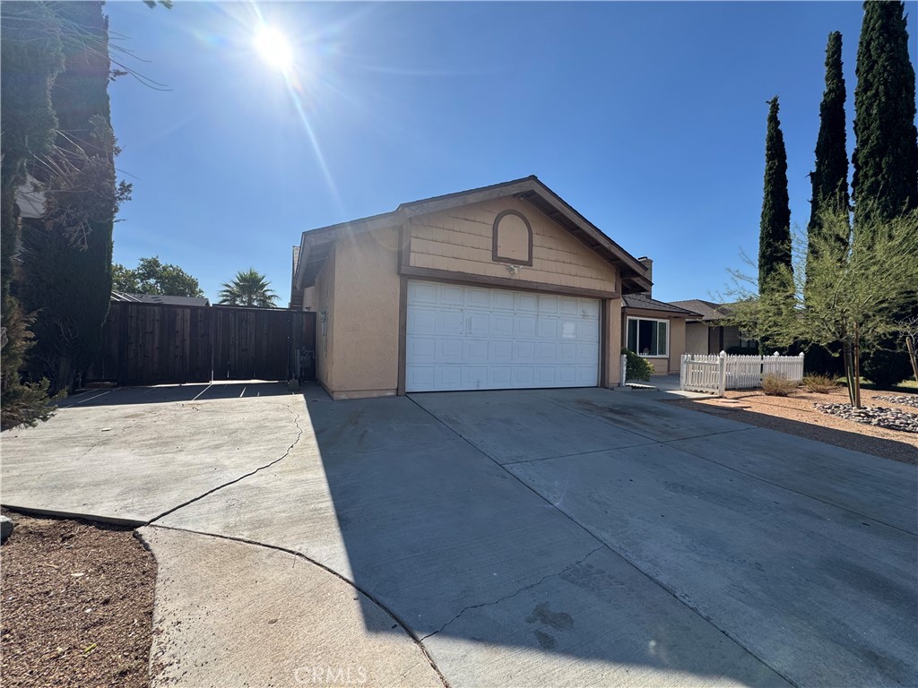 37736 Janus Drive Property Photo 2
