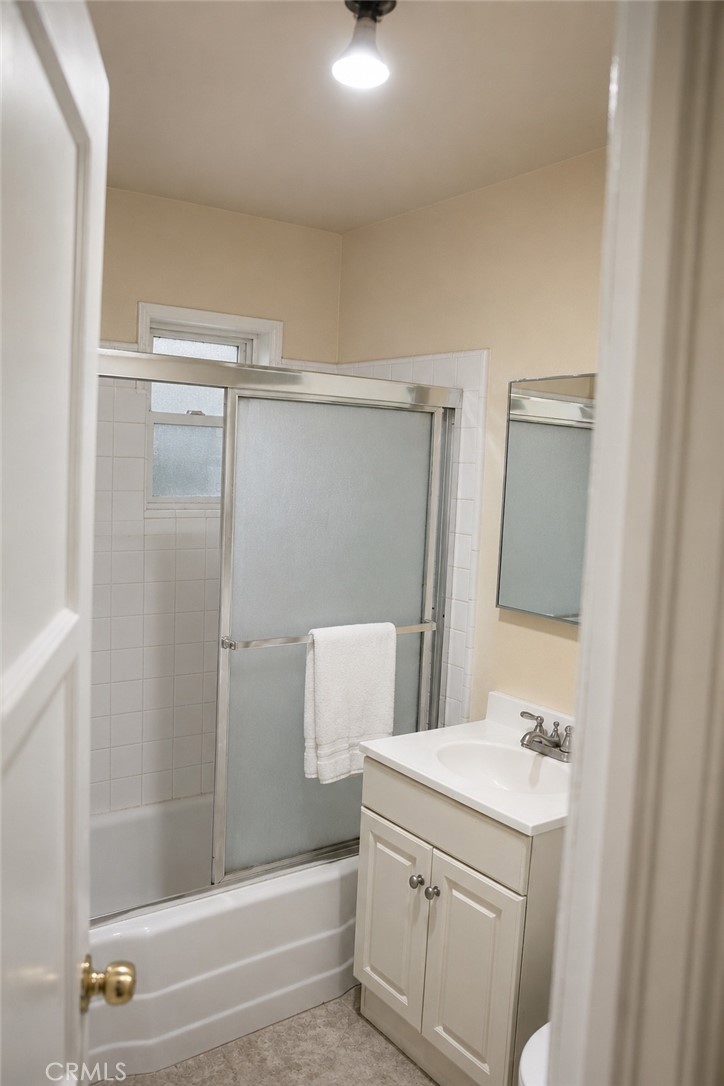 518 N Santa Fe Property Photo 12
