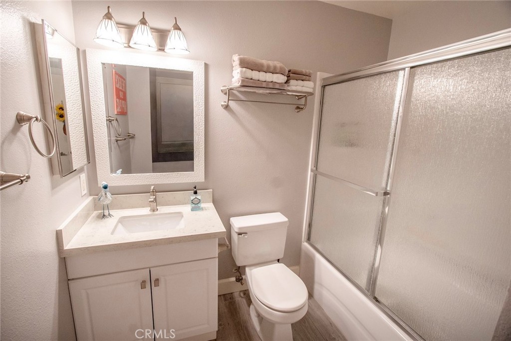 275 E Surfside Property Photo 10