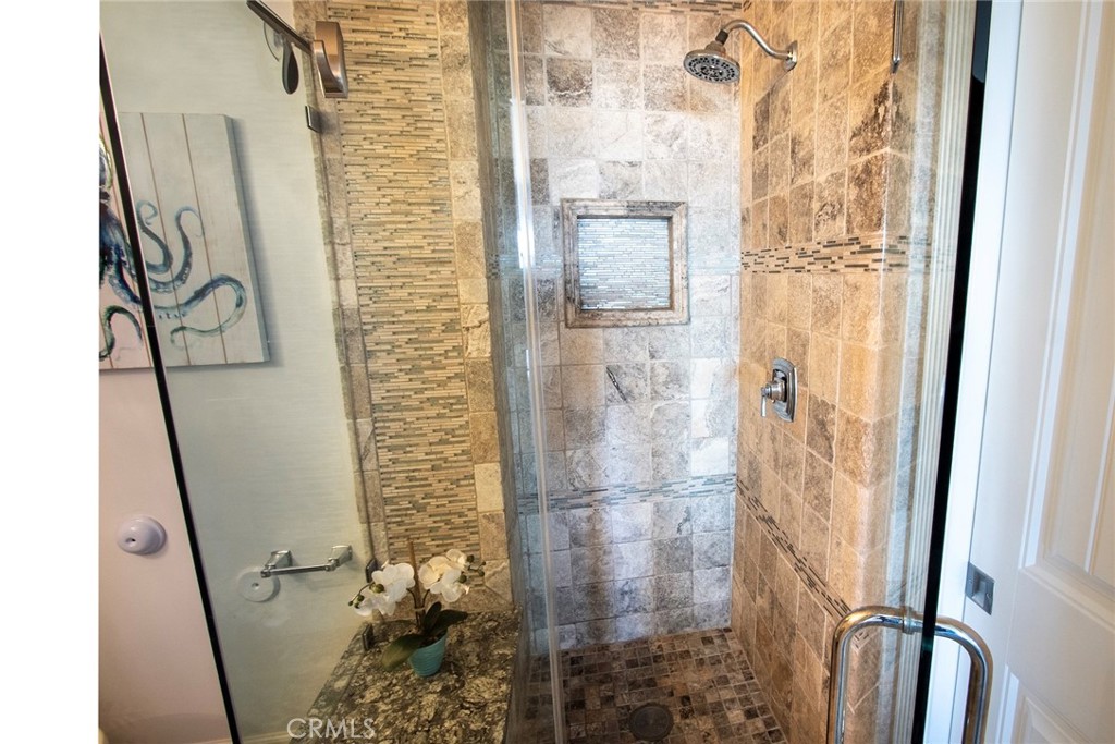 275 E Surfside Property Photo 26