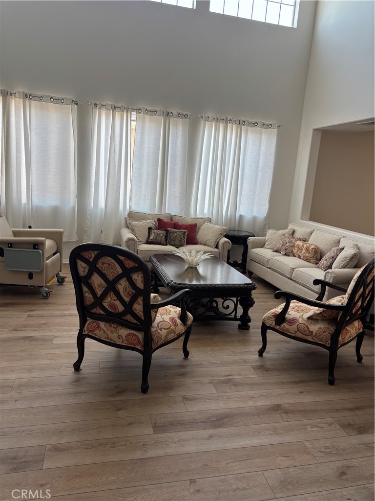 39120 Mondell Pine Property Photo 4