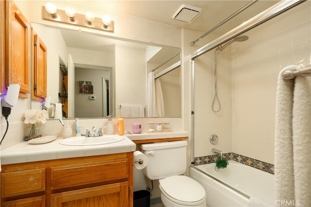 10917 Via Vista Property Photo 14