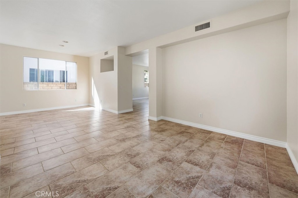32029 Cypress Way Property Photo 10