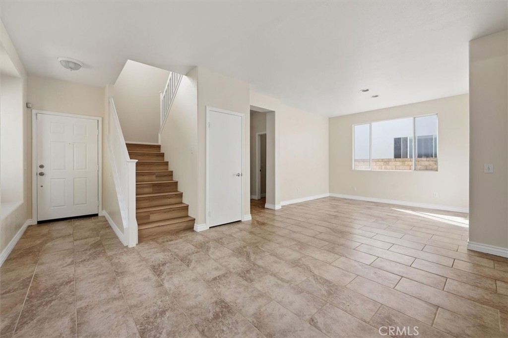 32029 Cypress Way Property Photo 12