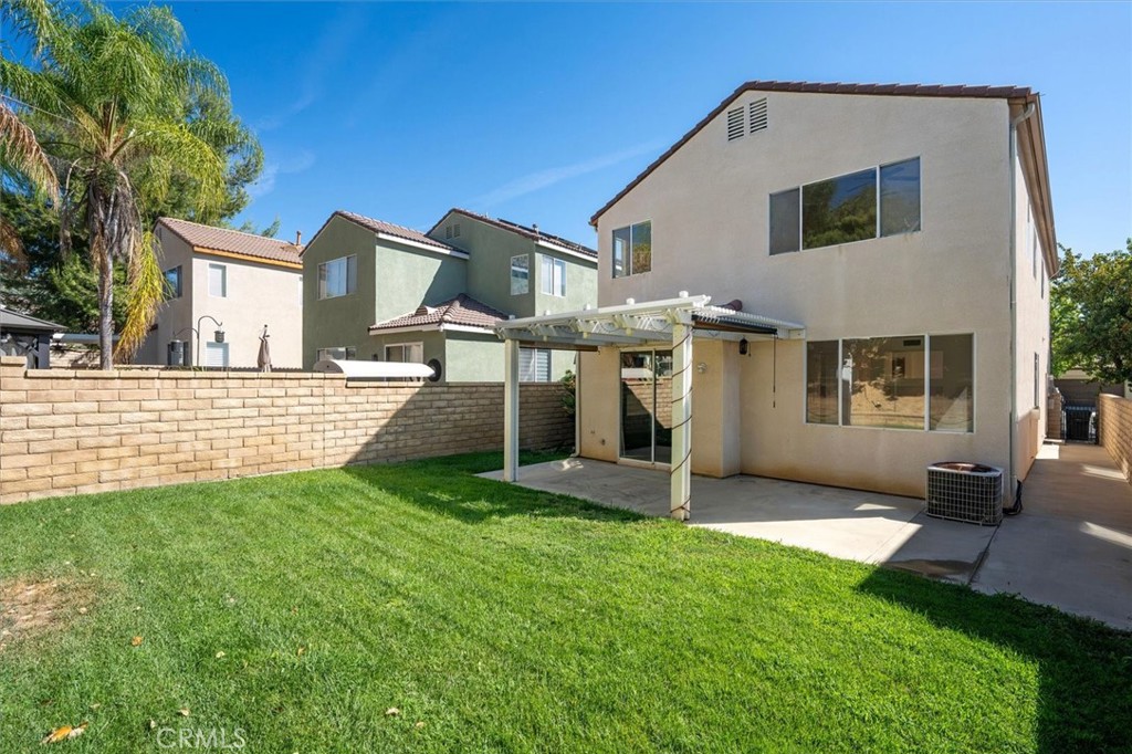 32029 Cypress Way Property Photo 28