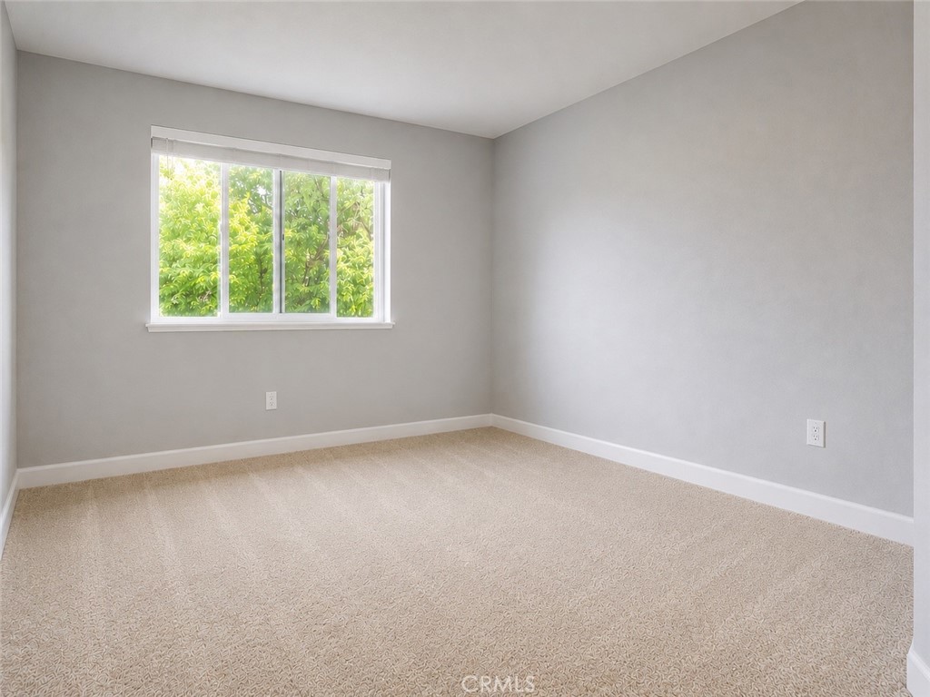 14412 Killion Street 310 Property Photo 28