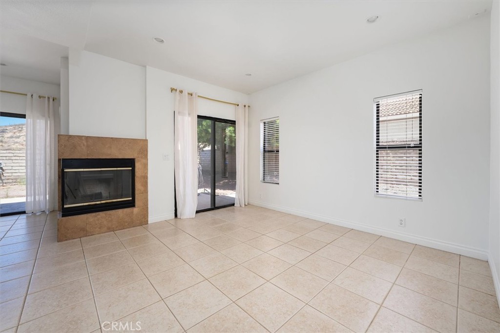 15247 Monroe Avenue Property Photo 15