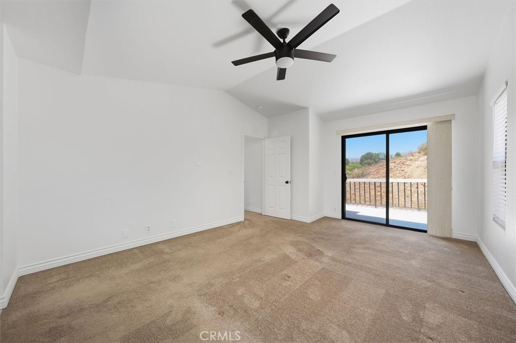15247 Monroe Avenue Property Photo 20