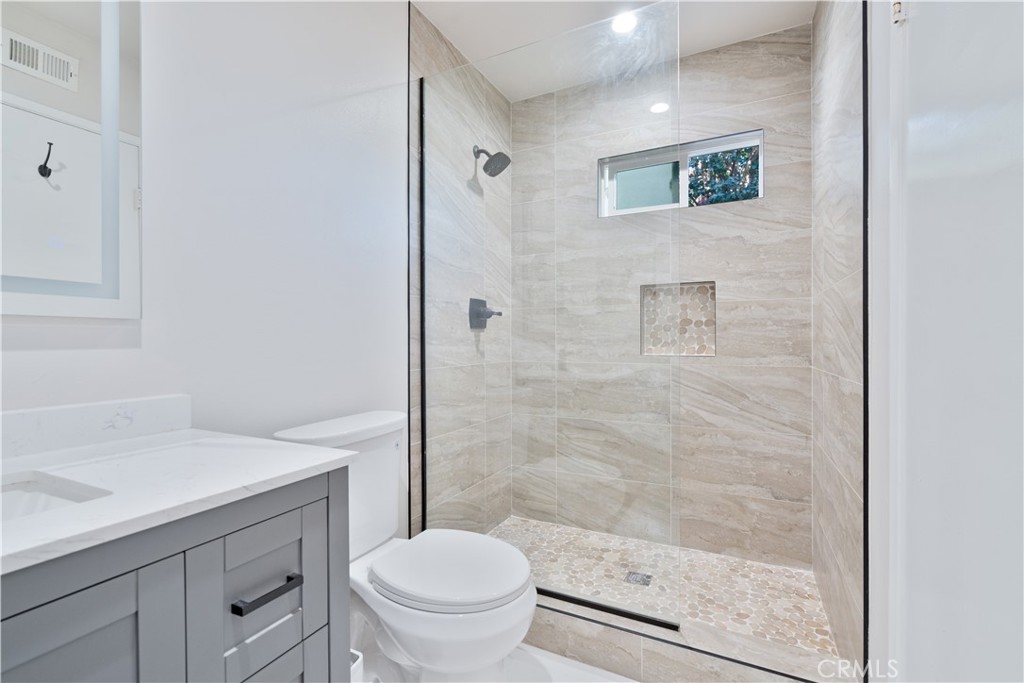 6155 Goshen Avenue Property Photo 35