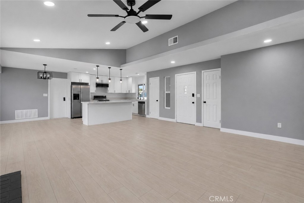 40245 176th E Property Photo 6