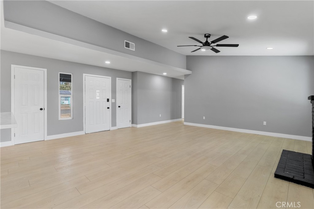 40245 176th E Property Photo 7