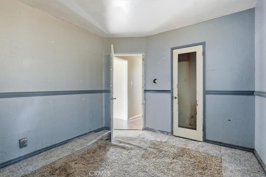 32857 Avenue E Property Photo 18