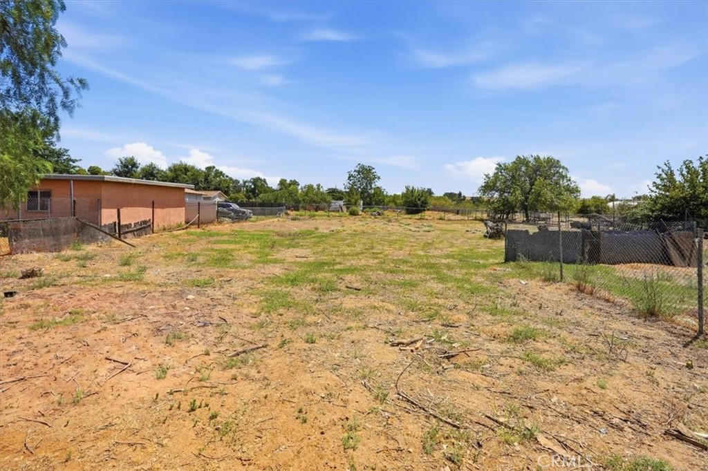 32857 Avenue E Property Photo 29