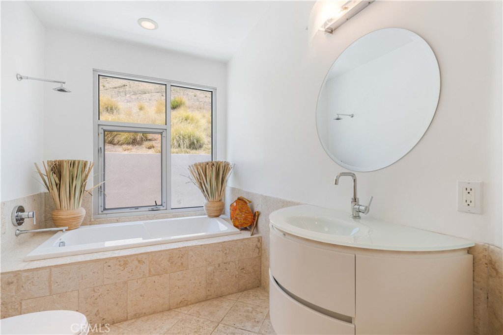 71 Coolwater Road Property Photo 29