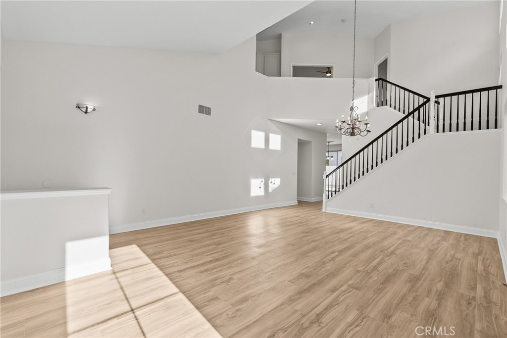 18800 Lull Property Photo 8