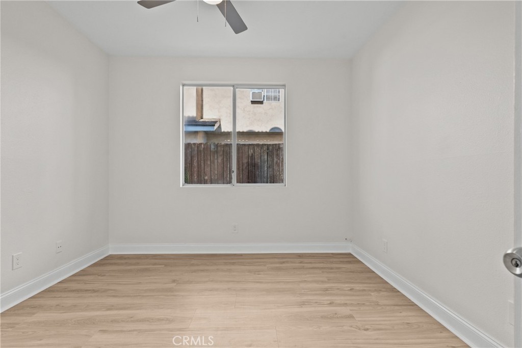 18800 Lull Property Photo 22