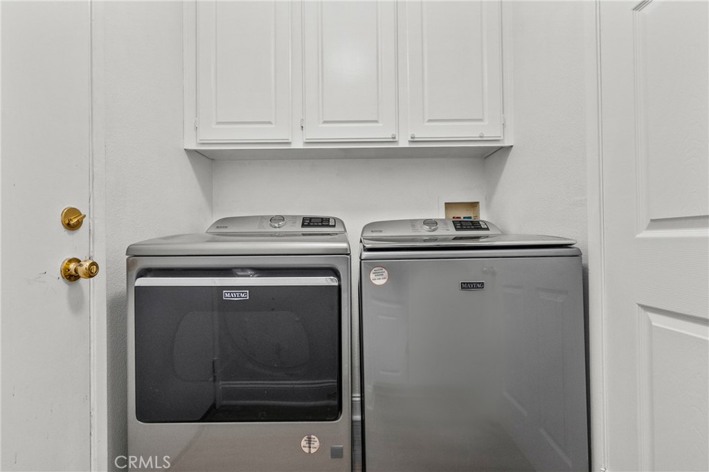 18800 Lull Property Photo 24