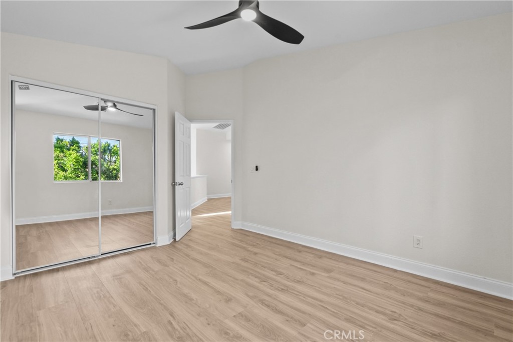 18800 Lull Property Photo 28