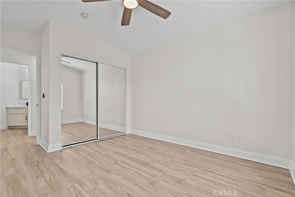 18800 Lull Property Photo 34