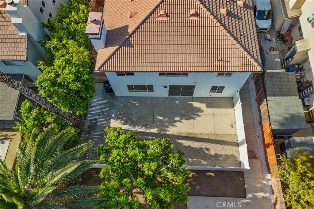 18800 Lull Property Photo 49