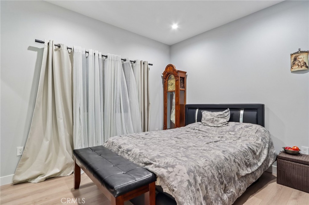 4432 Melbourne Avenue Property Photo 26