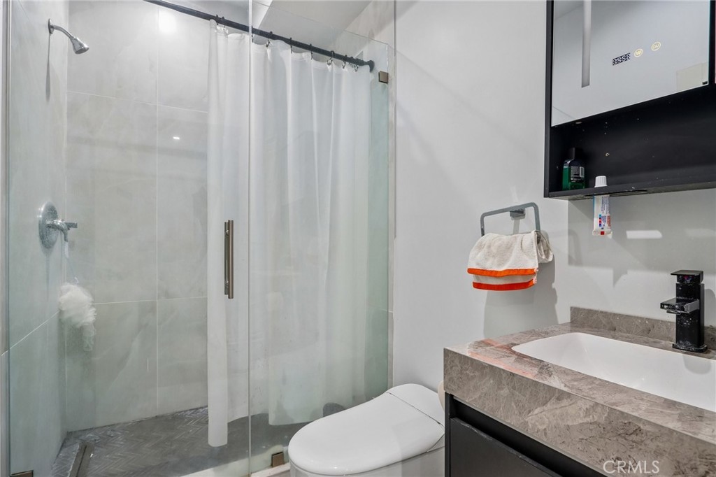 4432 Melbourne Avenue Property Photo 29