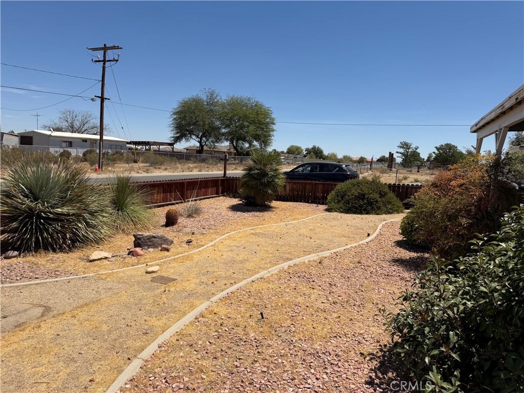 11540 E Avenue R2 Property Photo 4