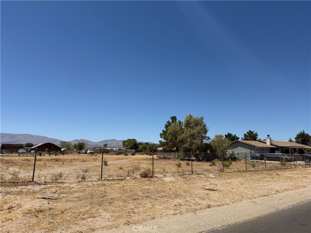 11540 E Avenue R2 Property Photo 8