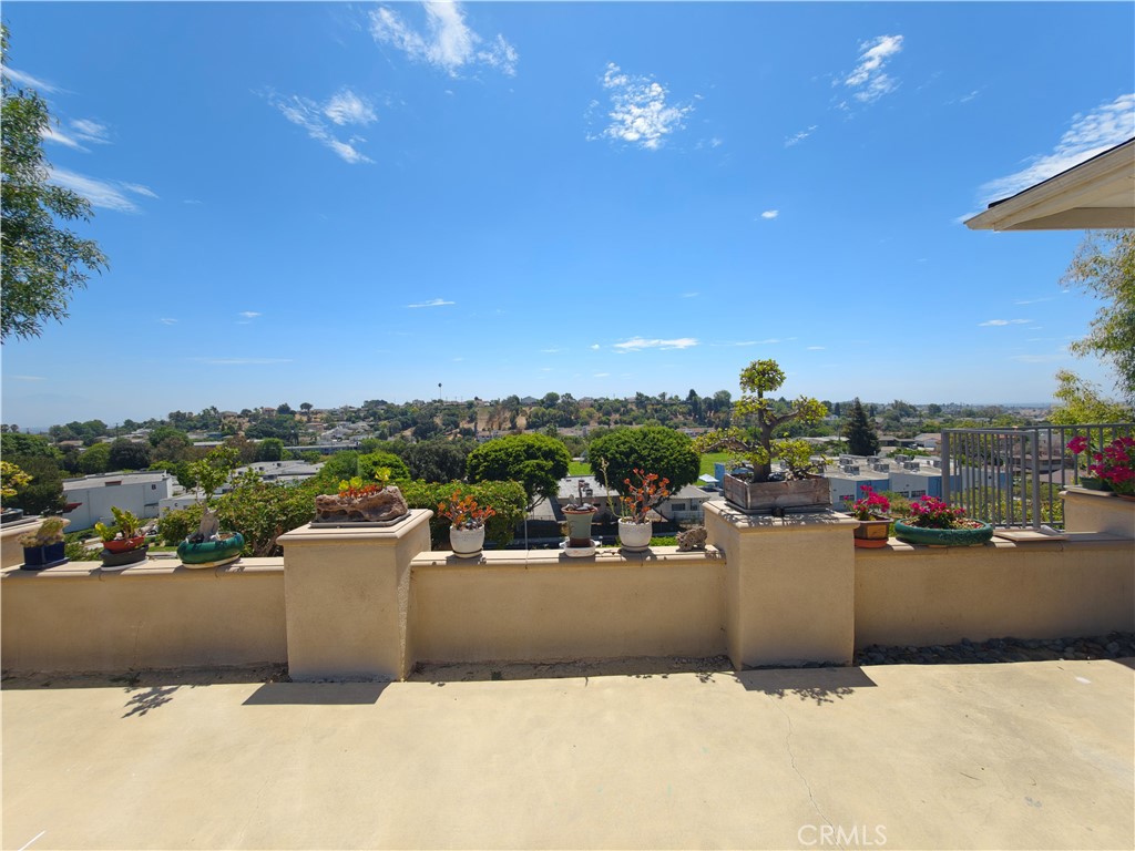 660 S Bradshawe Avenue Property Photo 25