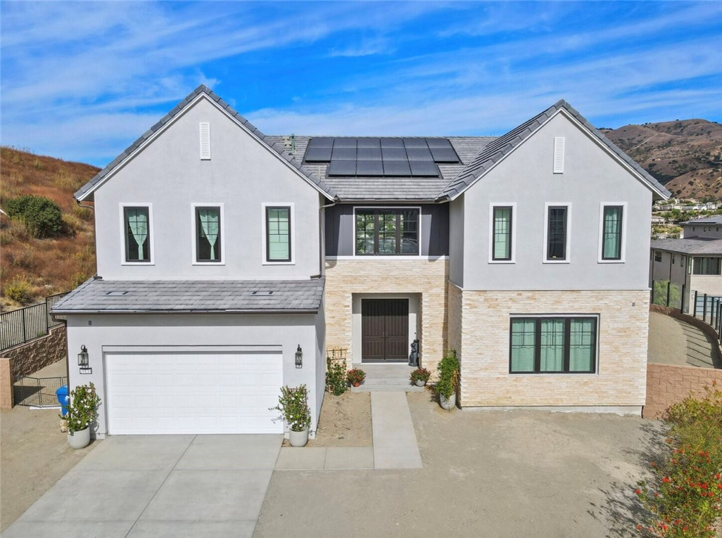 20133 Galway Ln Property Photo 2