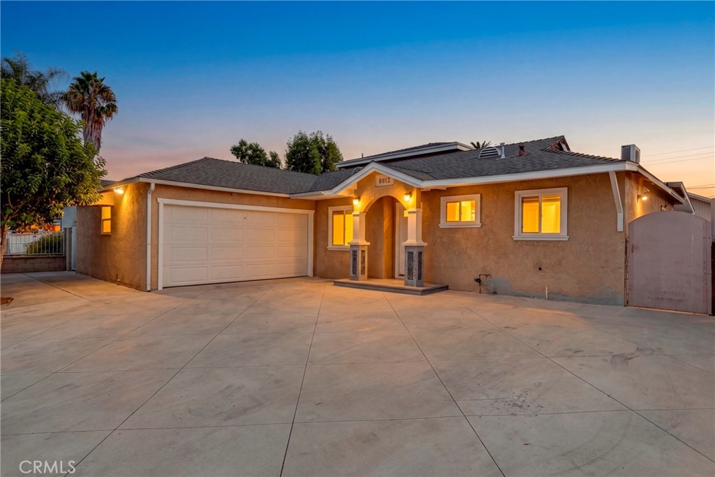 8012 Hesperia Property Photo 1