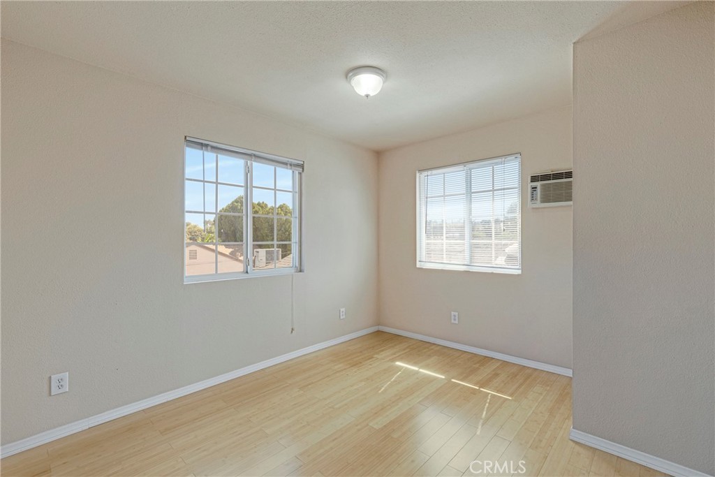 8012 Hesperia Property Photo 32