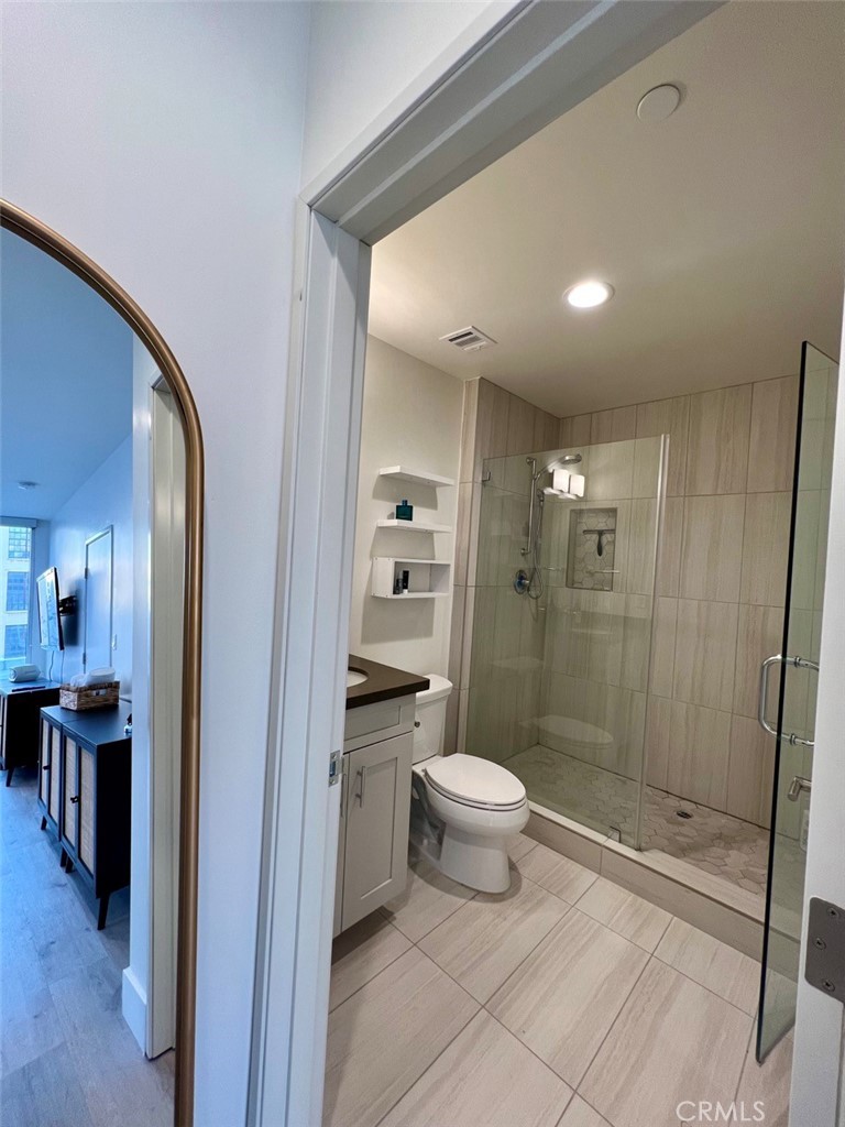 314 6th 405 Property Photo 11