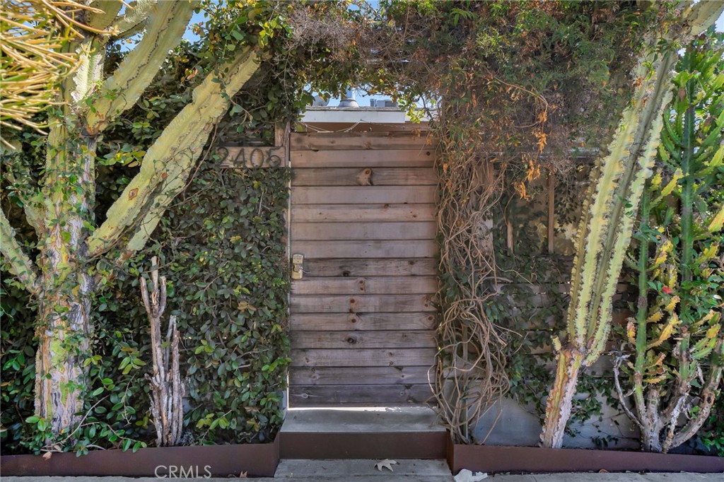 2405 Abbot Kinney Property Photo 1