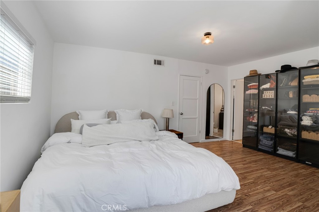 2405 Abbot Kinney Property Photo 21