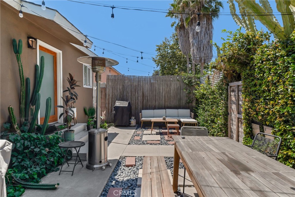 2405 Abbot Kinney Property Photo 23